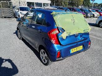 Kia Picanto 1.0 5-drs Summer Edition NAP picture 5