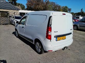 Vaurioauto  passenger cars Dacia Dokker 1.5 DCI  Airco  NAP Marge 2020/7