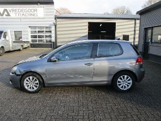 Volkswagen Golf 1.2 TSI COMFORTLINE picture 2