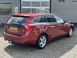 Damaged car Volvo V-60 1.6 D2 2015/3
