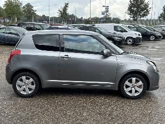 Suzuki Swift 1.3 Comfort picture 6