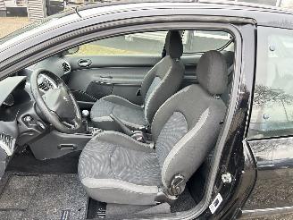 Peugeot 206+ 1.4 XS picture 11