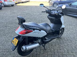 Yamaha XMAX 125  picture 5