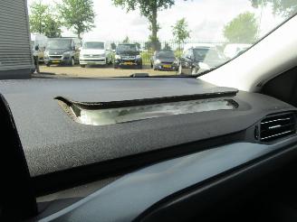 Ford Focus Wagon 1.5 EcoBlue ST Line Business picture 21