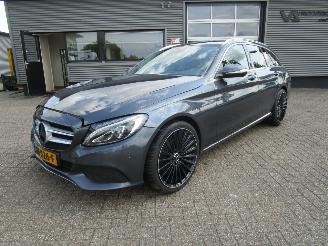 skadebil auto Mercedes C-klasse Edition C180 Edition 2015/2