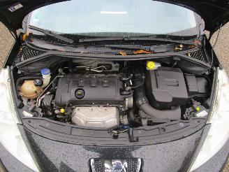 Peugeot 207 SW 1.6 VTI Premiere picture 15