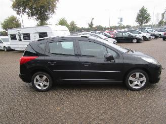 Peugeot 207 SW 1.6 VTI Premiere picture 20