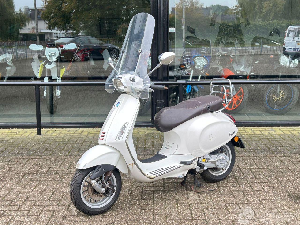 Vespa  Sprint 50 4T