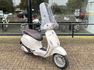 Vespa  Sprint 50 4T picture 7