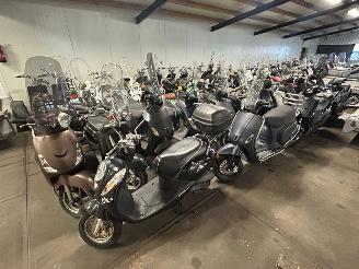 Sym  Partij 20 scooters picture 1