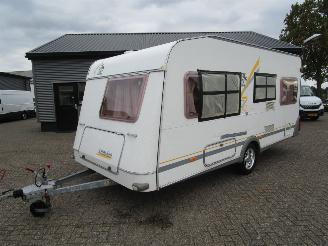 krockskadad bil caravan Knaus  450 Sudwind 2002/12