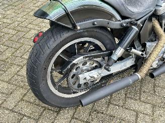 Harley-Davidson Sportster XL 883 Hugger picture 12