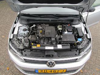 Volkswagen Polo 1.0 MPI Trendline 5drs picture 27