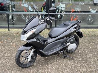 skadebil motor Honda PCX 125  2011/3