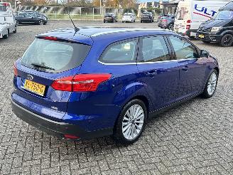 Ford Focus Wagon 1.0 Titanium picture 5