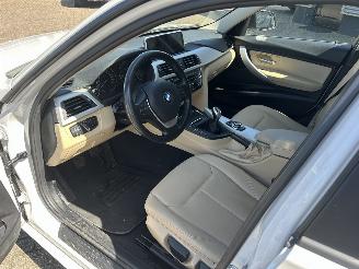 BMW 3-serie 316D Touring Executive picture 9