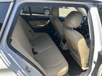 BMW 3-serie 316D Touring Executive picture 12