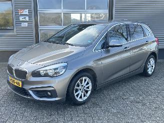 Voiture accidenté BMW 2-serie 218i Active Tourer Executive 2014/11