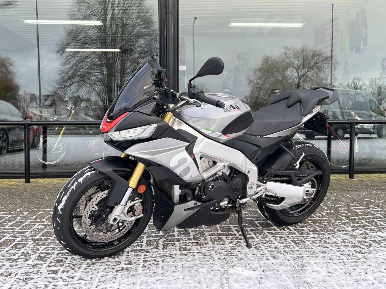 Aprilia Tuono V4 1100 R APRC ABS