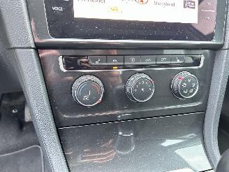 Volkswagen Golf 1.6 TDI Comfortline BTW picture 17