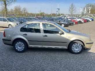 Volkswagen Bora 1.6-16V picture 6