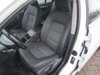 Volvo S-80 2.5T Momentum LPG picture 13