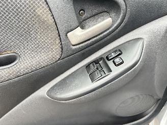 Toyota Yaris 1.3 VVT-i Sol Automaat picture 17