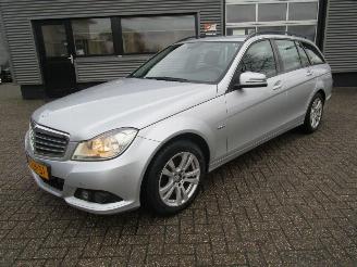 krockskadad bil auto Mercedes C-klasse 200 CDI ESTATE BUSINESS CLASS ELEGANCE 2011/4