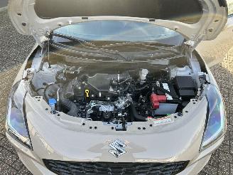 Suzuki Swift 1.2 Select Smart Hybrid picture 38