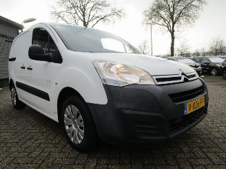Citroën Berlingo 1.6 BlueHDI 75 Club marge picture 22