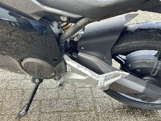 Super Soco  TS Streethunter picture 12