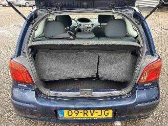 Toyota Yaris 1.3 VVT-i S-Line picture 12