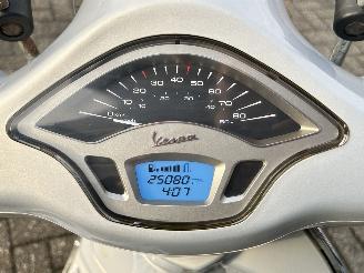 Vespa  Primavera 50 4T picture 15