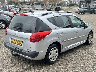 Peugeot 207 SW 1.4 VTi Active picture 5
