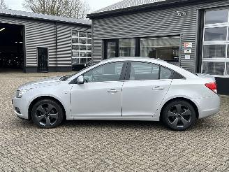 Chevrolet Cruze 1.8 LT picture 2
