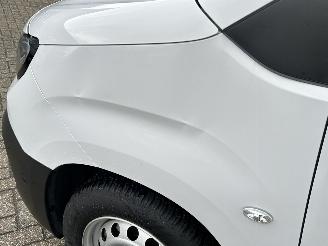 Peugeot Partner 1.5 BlueHDI 100 S&S L1 picture 38