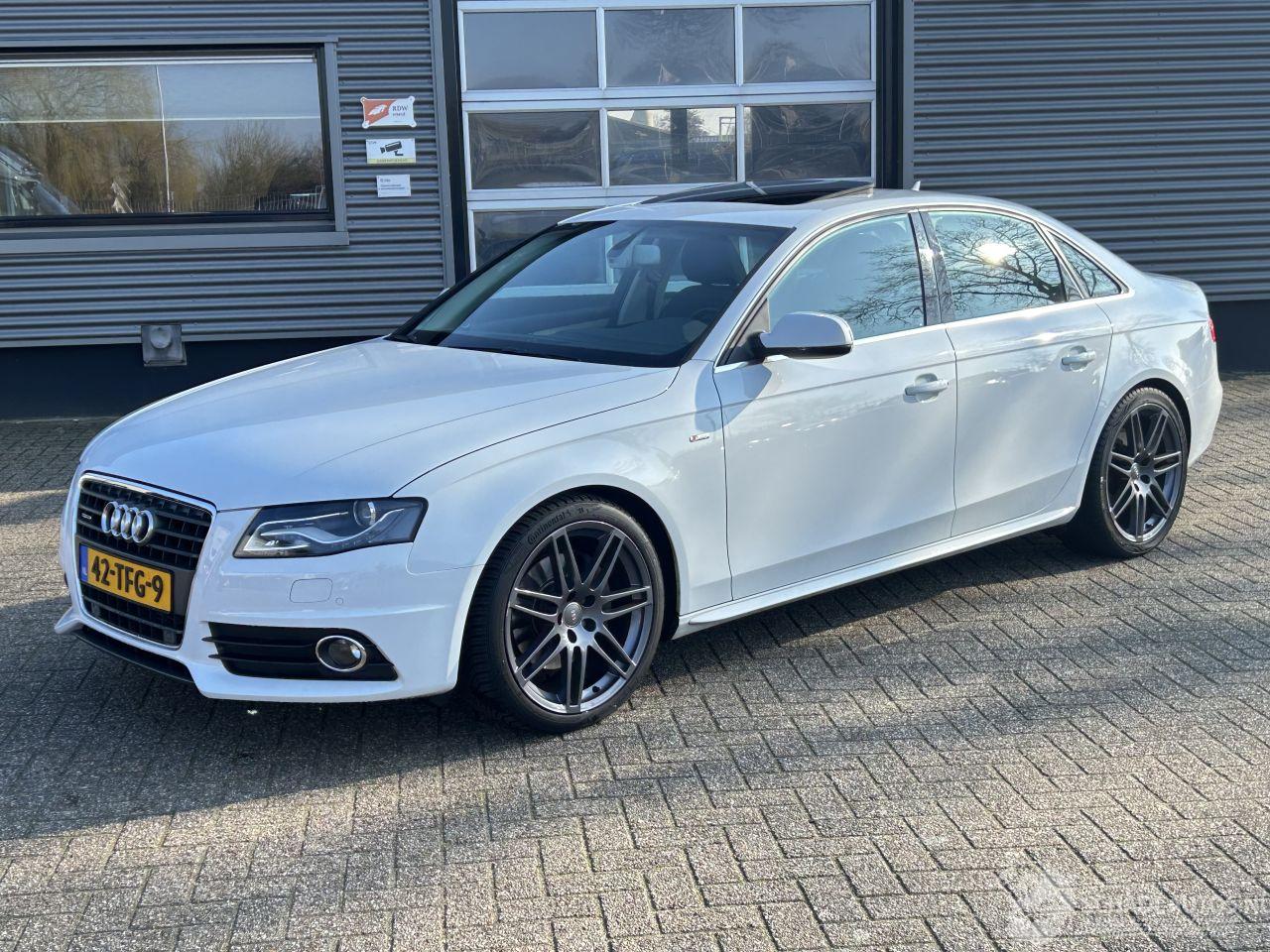 Audi A4 Limousine 2.0 TFSI Quattro S-Line Automaat