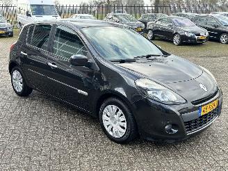 Renault Clio 1.5 dCi Authentique picture 7