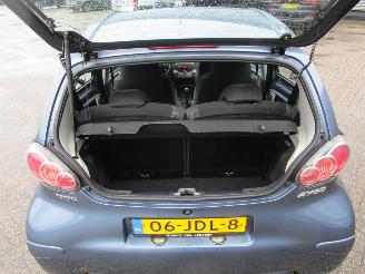 Toyota Aygo 1.0-12V Comfort 5drs picture 16
