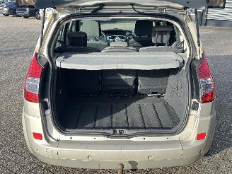 Renault Scenic 1.6-16V Business Line picture 13