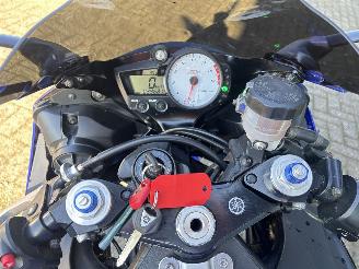 Yamaha YZF - R6  picture 17