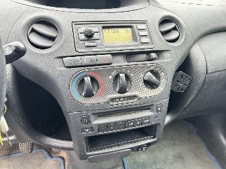 Toyota Yaris 1.3 VVT-i S-Line picture 19