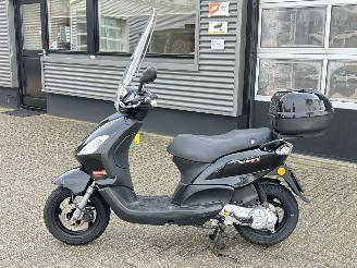 Derbi  Boulevard 50 4T picture 2