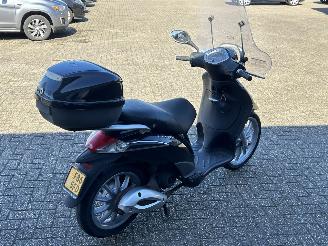 Piaggio  Liberty 50 4T picture 5