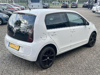 Volkswagen Up! 1.0 5drs picture 5