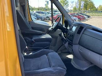 Volkswagen Crafter 35 2.0 TDI L2H1 DC picture 11