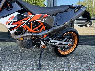 KTM 690 SMC R picture 9