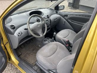 Toyota Yaris 1.0-16V VVT-i Terra picture 9