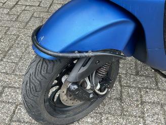Vespa  Sprint 50 4T picture 10