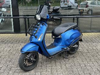 Vespa  Sprint 50 4T picture 7